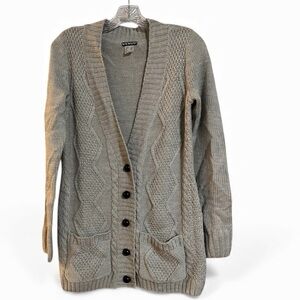 VENUS Light Gray Cable Knit Cardigan